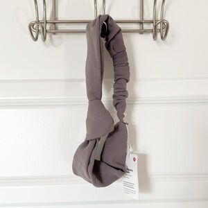 Lululemon Knot Stopping Top Knot Headband NWT